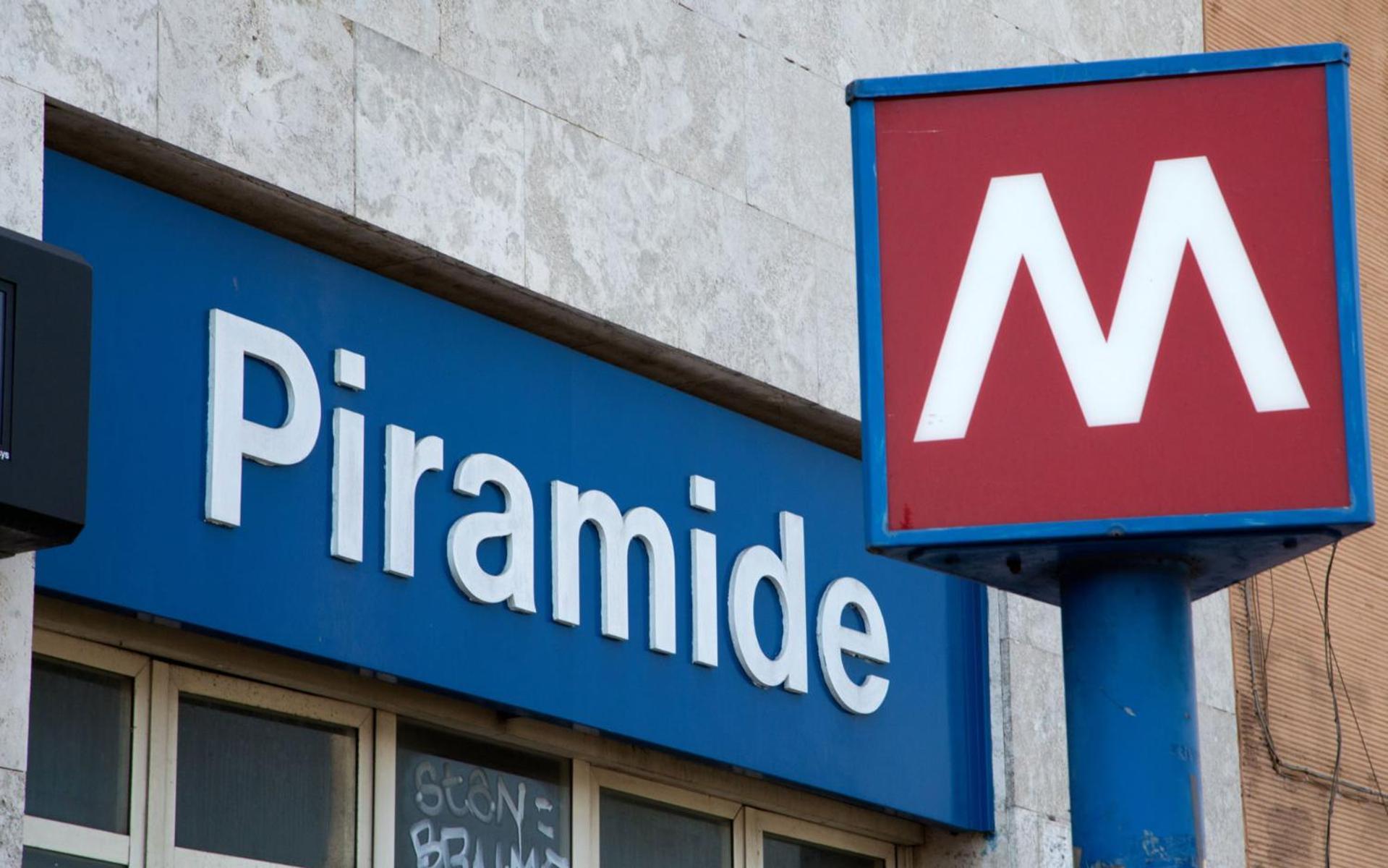 Elena'S Apartment - Piramide Metro Station Рим Экстерьер фото